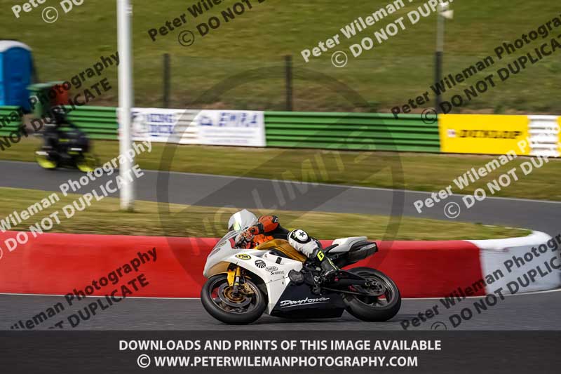 enduro digital images;event digital images;eventdigitalimages;mallory park;mallory park photographs;mallory park trackday;mallory park trackday photographs;no limits trackdays;peter wileman photography;racing digital images;trackday digital images;trackday photos